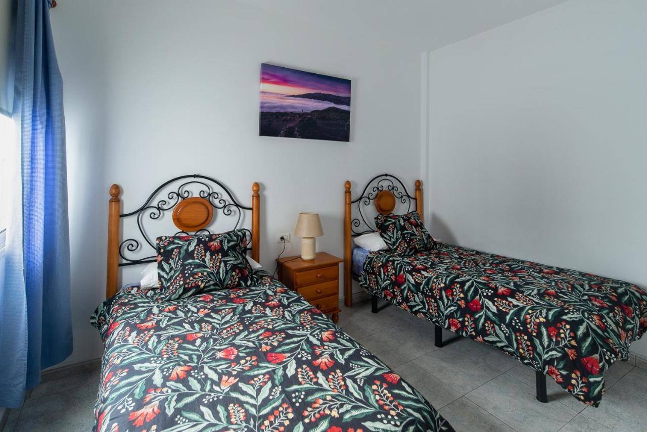Apartamentos Leomar II Los Llanos De Aridane Buitenkant foto