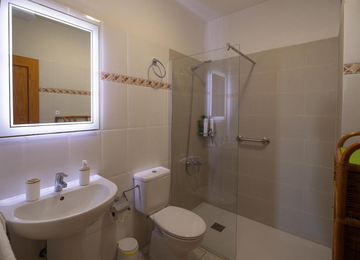 Apartamentos Leomar II Los Llanos De Aridane Buitenkant foto